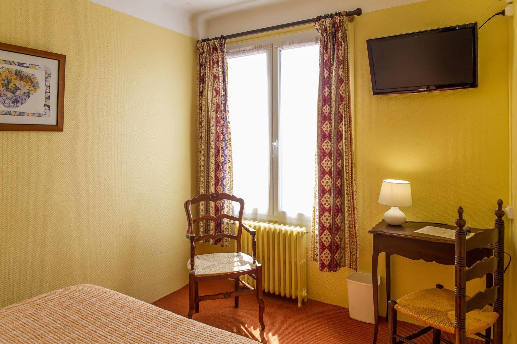 Hotel Pb - Paris-Barcelone Perpignan Exterior photo